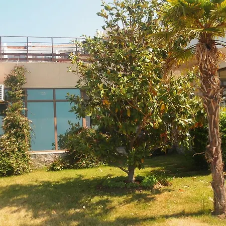 Private In Diamond Apartment *